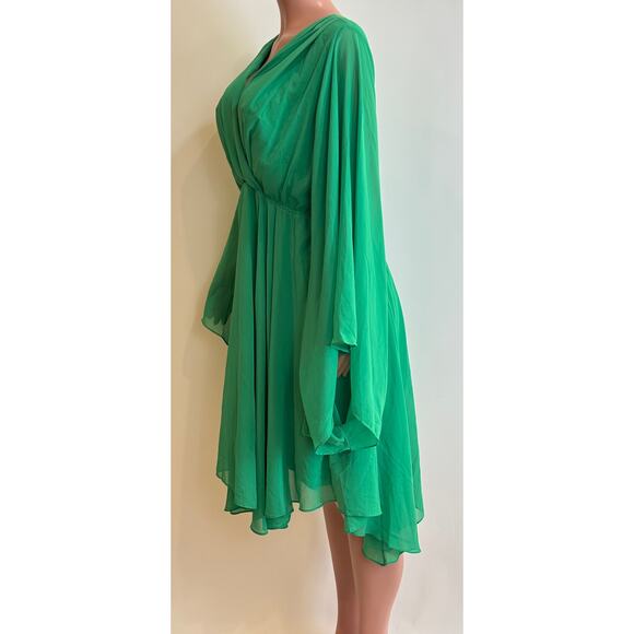 Meghan Los Angeles Sunset Dress Size XL Emerald Handkerchief Hem Kimono Sleeves - Picture 7 of 16